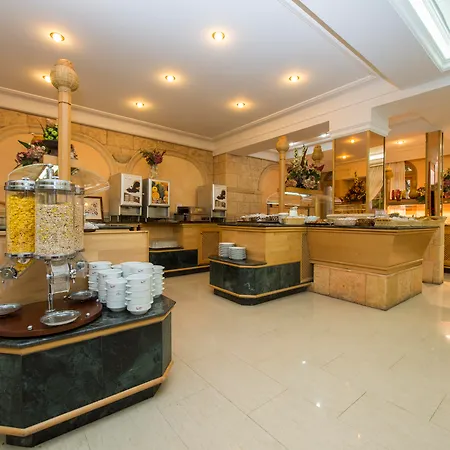 Venecia Paguera 3* باغيرا