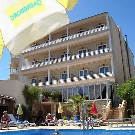 فندق Venecia Paguera 3*